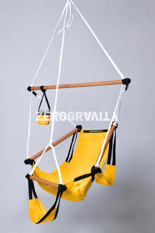 ZeroGravity Kids hanging chairs - with white rope